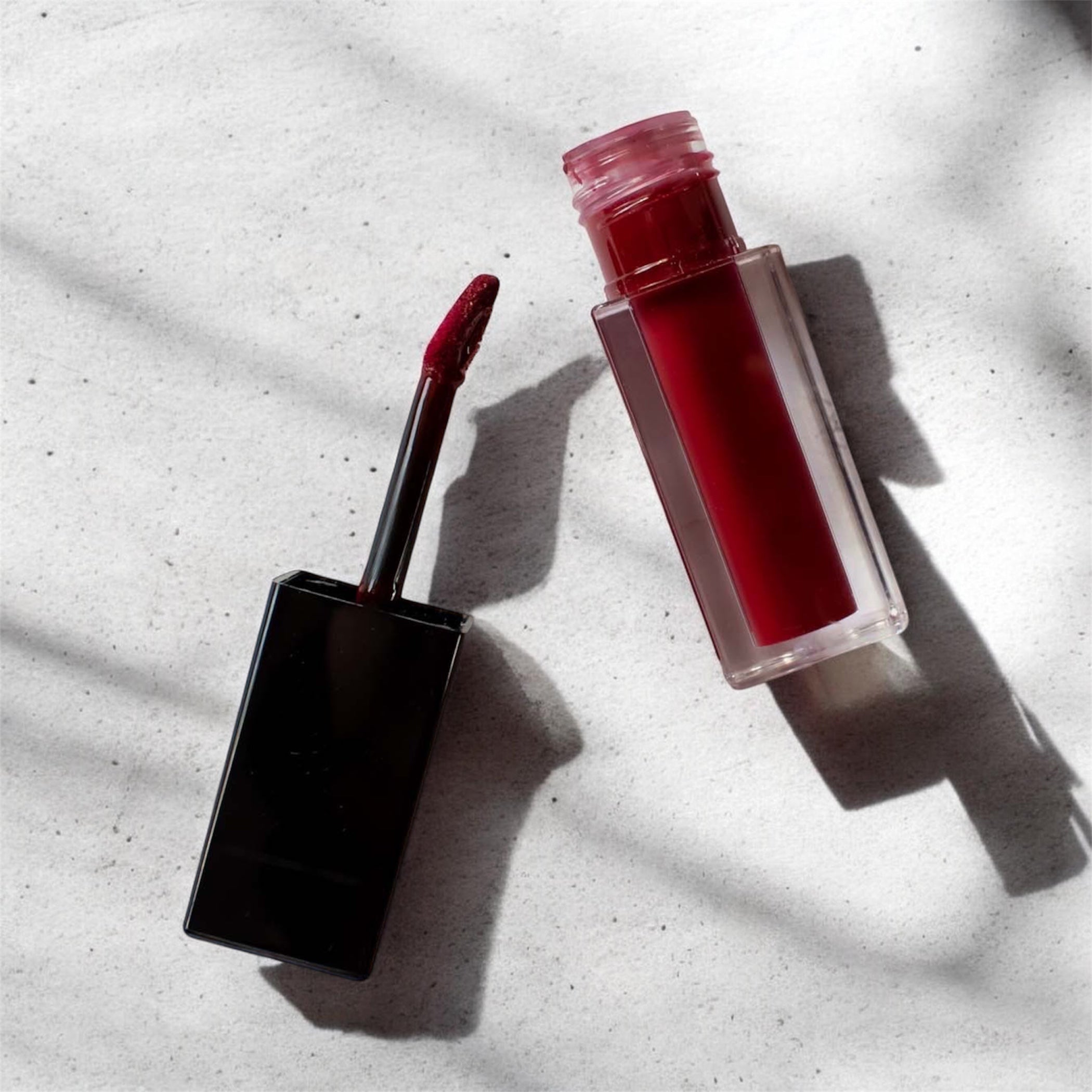 Debele Dark Sienna Matte Lip Stain